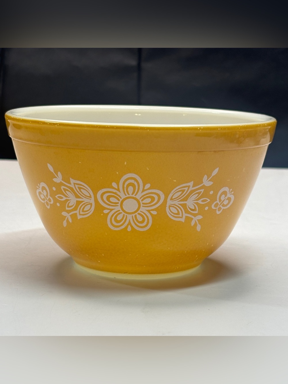 Pyrex #401 Butterfly Gold Orange Small Nested Mixing Bowl 1.5 Pint